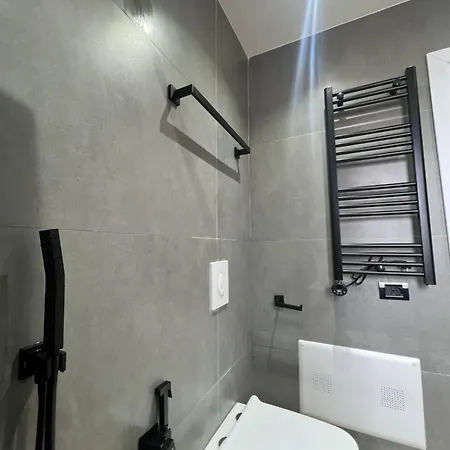 Holiday Rental דירה *