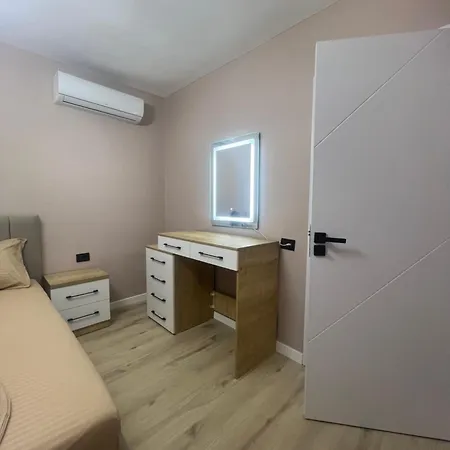 Holiday Rental טיראנה